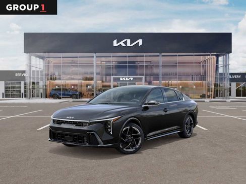 New 2025 Kia K4 GT-Line image 1