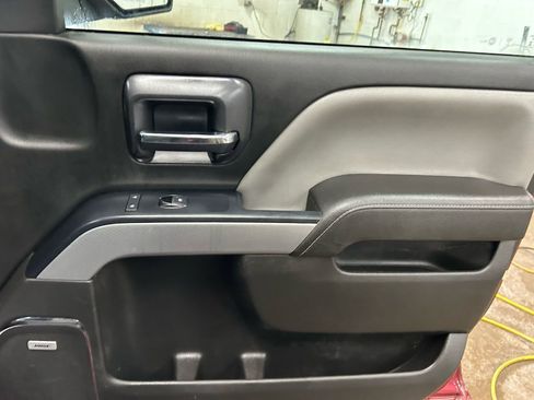 Used 2018 Chevrolet Silverado 1500 LTZ Z71 w/ LTZ Plus Package image 31