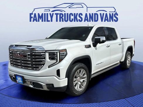 Used 2022 GMC Sierra 1500 Denali image 1