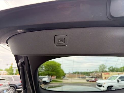 Used 2025 Buick Envista Sport Touring FWD image 16