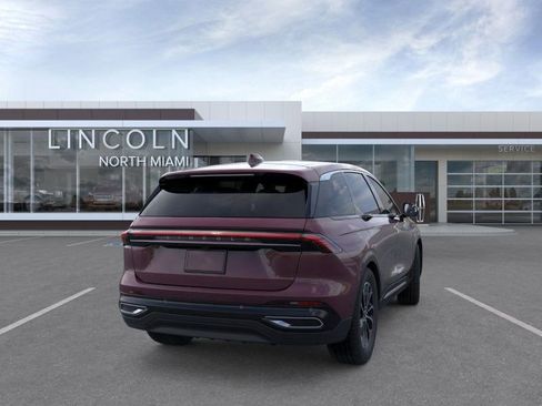 New 2025 Lincoln Nautilus Premier AWD/4WD image 8
