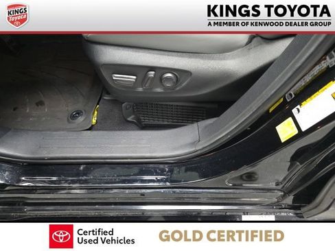 Certified 2025 Toyota Sienna XLE AWD/4WD image 18