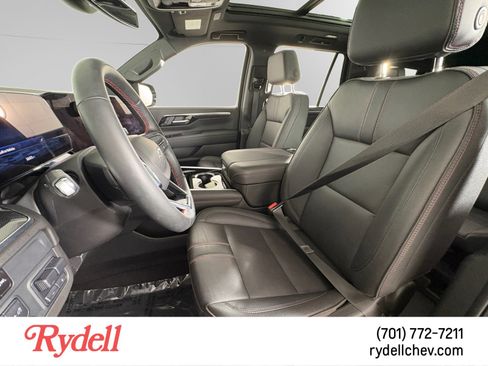 Used 2025 Chevrolet Tahoe RST w/ RST Capability Package image 10