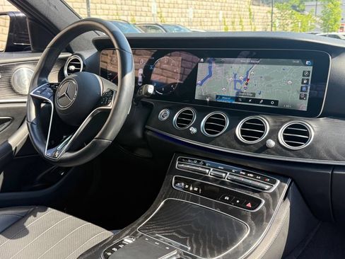 Used 2023 Mercedes-Benz E 350 4MATIC Sedan image 31