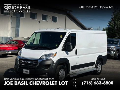 Used 2025 RAM ProMaster 2500 w/ U-Haul Equipment Group FWD image 1