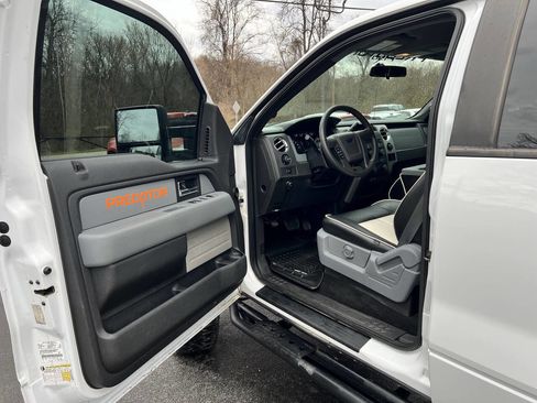 Used 2012 Ford F150 XLT image 11