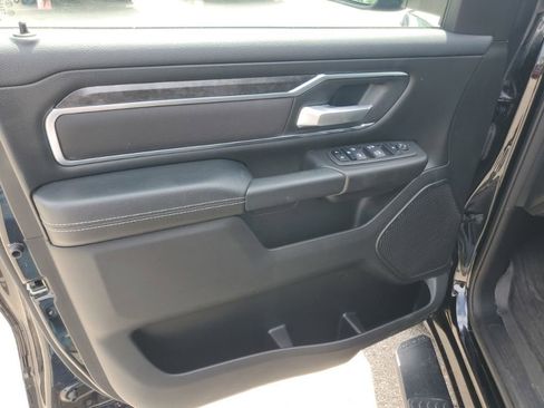 Used 2024 RAM 1500 Big Horn AWD/4WD image 8