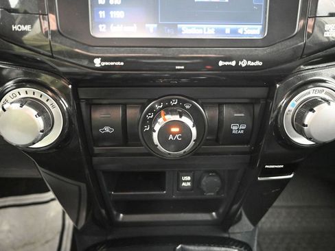 Used 2018 Toyota 4Runner TRD Off-Road Premium image 21