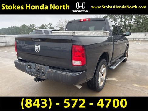 Used 2018 RAM 1500 Express w/ Express Value Package image 3