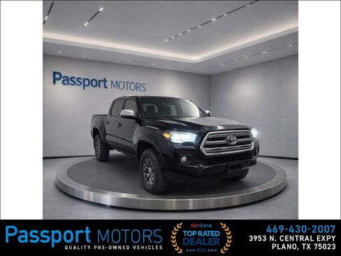 Used 2022 Toyota Tacoma Limited RWD image 1