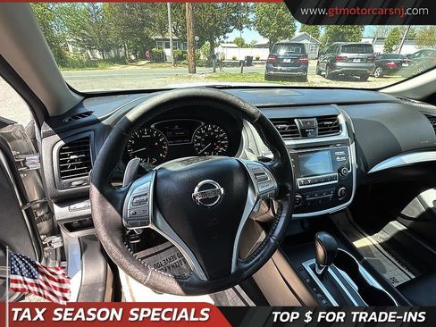 Used 2017 Nissan Altima 2.5 SR FWD image 23