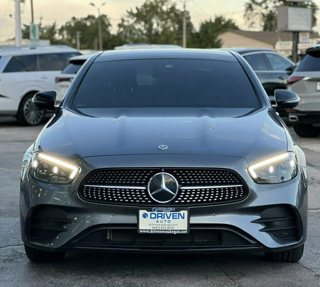 Used 2023 Mercedes-Benz E 350 4MATIC Sedan image 7