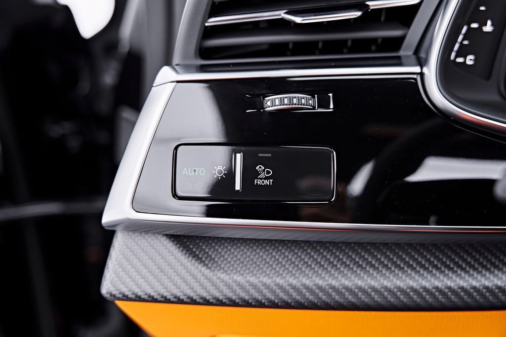 Used 2026 Audi RS Q8 performance AWD/4WD image 77