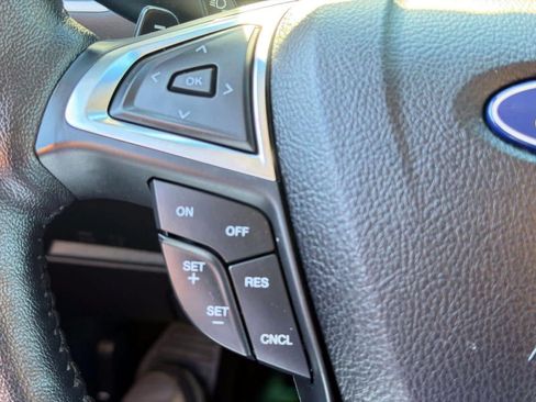 Used 2020 Ford Edge SEL w/ Convenience Package AWD/4WD image 18