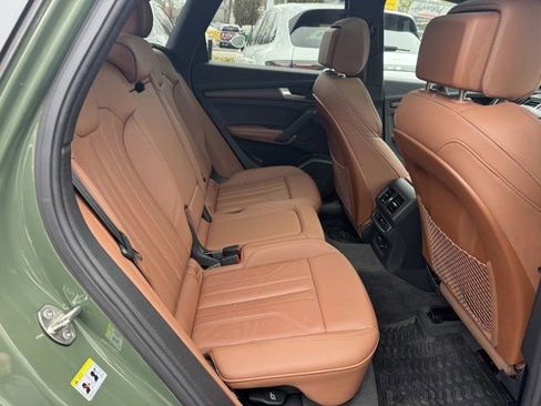 Used 2023 Audi Q5 e Premium Plus w/ Premium Plus Package image 31