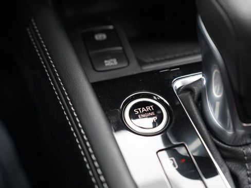 Used 2023 Nissan Kicks SV image 15