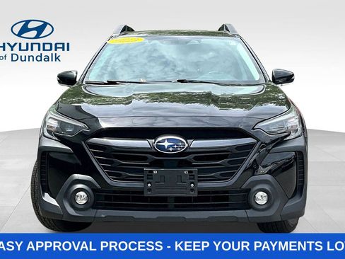 Used 2023 Subaru Outback Premium AWD/4WD image 2