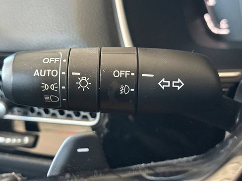 Used 2024 Honda Civic Touring image 28