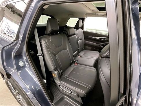 Certified 2026 INFINITI QX60 Luxe w/ Cargo Package AWD/4WD image 20