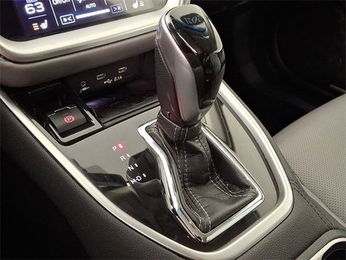 Used 2021 Subaru Outback Limited w/ Popular Package #2 image 16