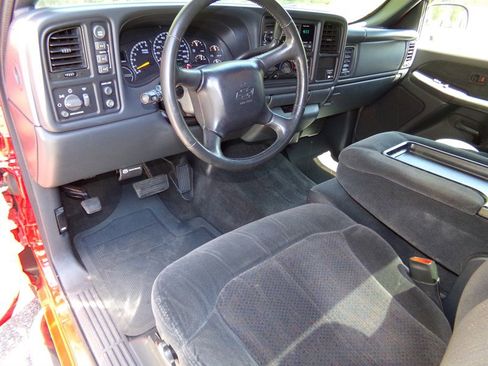 Used 2000 Chevrolet Silverado 1500 LS w/ Off-Road Chassis Pkg image 22