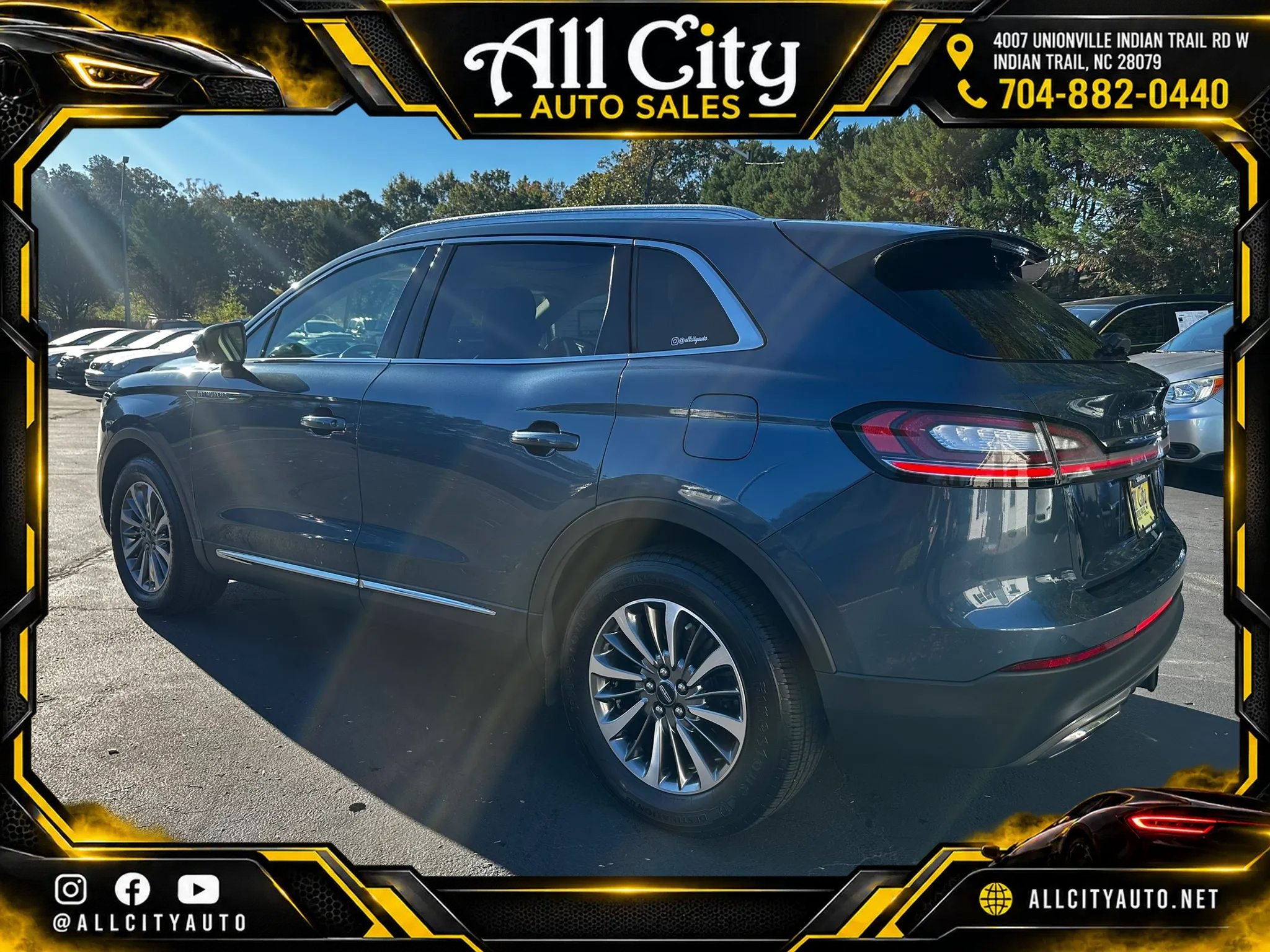 Used 2019 Lincoln Nautilus Select AWD/4WD image 5
