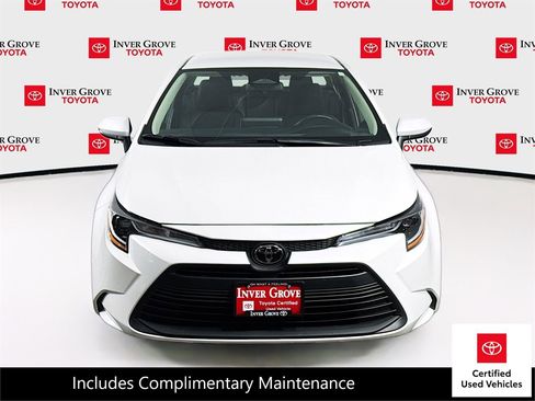 Certified 2025 Toyota Corolla LE FWD image 2
