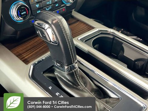 Used 2015 Ford F150 Lariat w/ Equipment Group 502A Luxury image 9