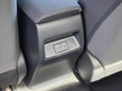 Used 2023 Toyota Corolla LE image 16