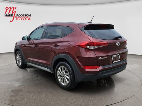 Used 2017 Hyundai Tucson SE w/ SE Popular Package 02 FWD image 12
