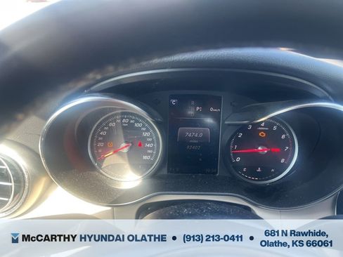 Used 2018 Mercedes-Benz C 300 4MATIC Sedan image 4