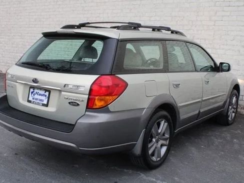 Used 2005 Subaru Outback 3.0R L.L. Bean image 15