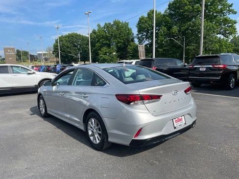 Used 2018 Hyundai Sonata SE FWD image 5
