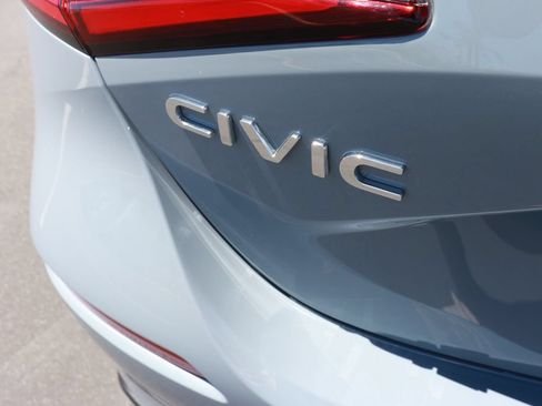 Used 2024 Honda Civic Sport image 7