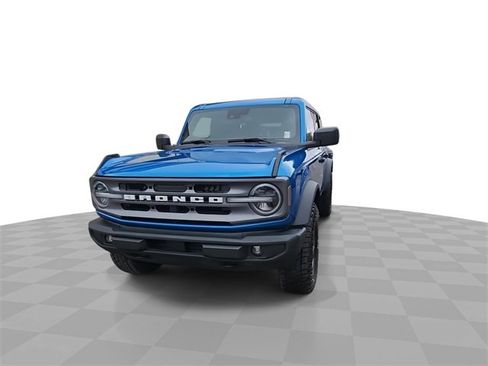Used 2024 Ford Bronco Big Bend image 3
