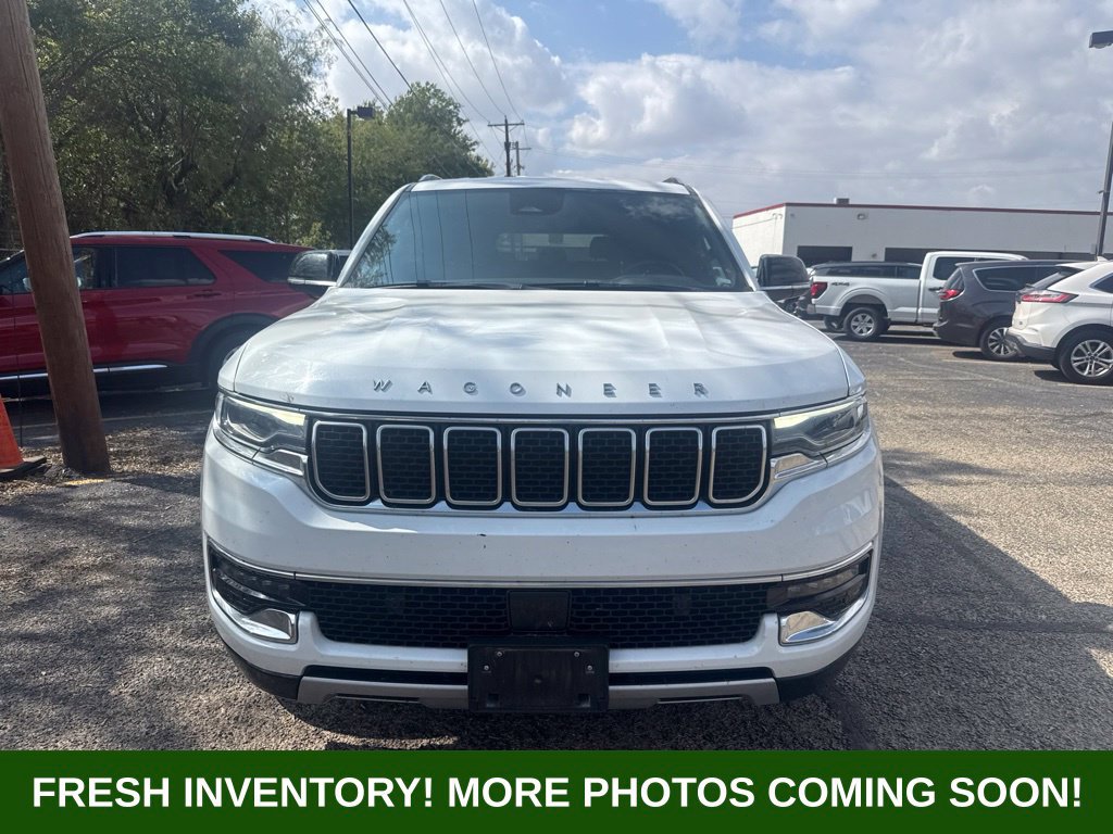 Used 2024 Jeep Wagoneer L Series II RWD image 7