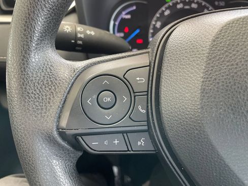 Certified 2024 Toyota RAV4 LE AWD/4WD image 23