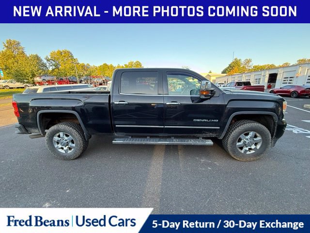 Used 2015 GMC Sierra 2500 Denali w/ Snow Plow Prep Package AWD/4WD image 15