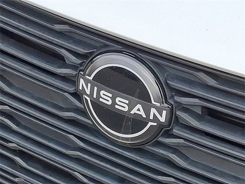 Used 2024 Nissan Altima 2.5 SV image 30