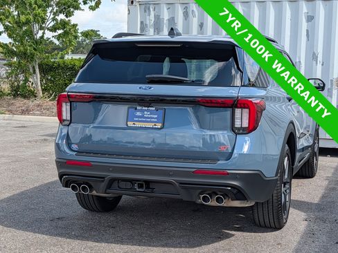 Used 2026 Ford Explorer ST AWD/4WD image 4
