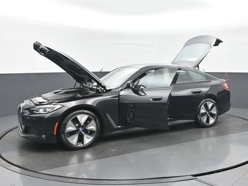 Used 2023 BMW i4 eDrive35 w/ Premium Package RWD image 38