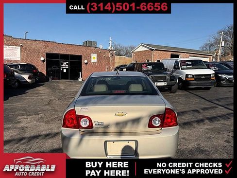 Used 2010 Chevrolet Malibu LT image 4