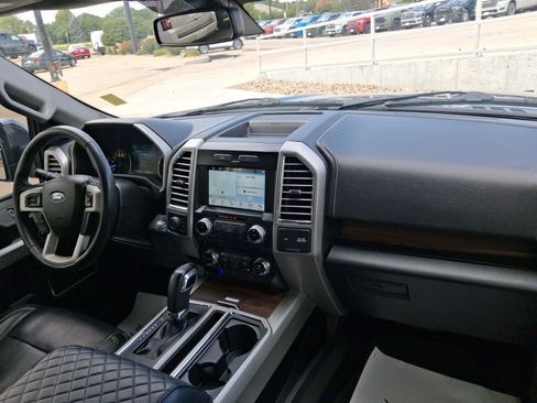Used 2016 Ford F150 Lariat w/ Equipment Group 502A Luxury AWD/4WD image 14