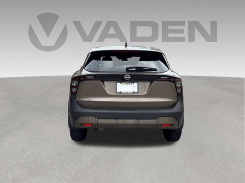 Used 2026 Nissan Kicks S FWD image 26