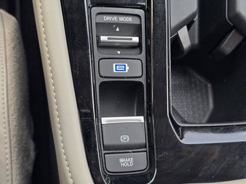 Used 2024 Honda Accord Touring image 20