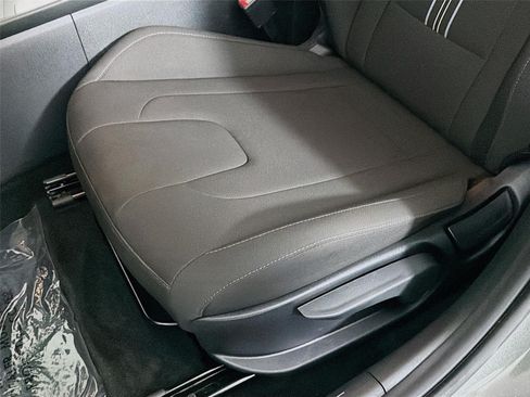 Certified 2026 Hyundai Elantra Sport FWD image 19