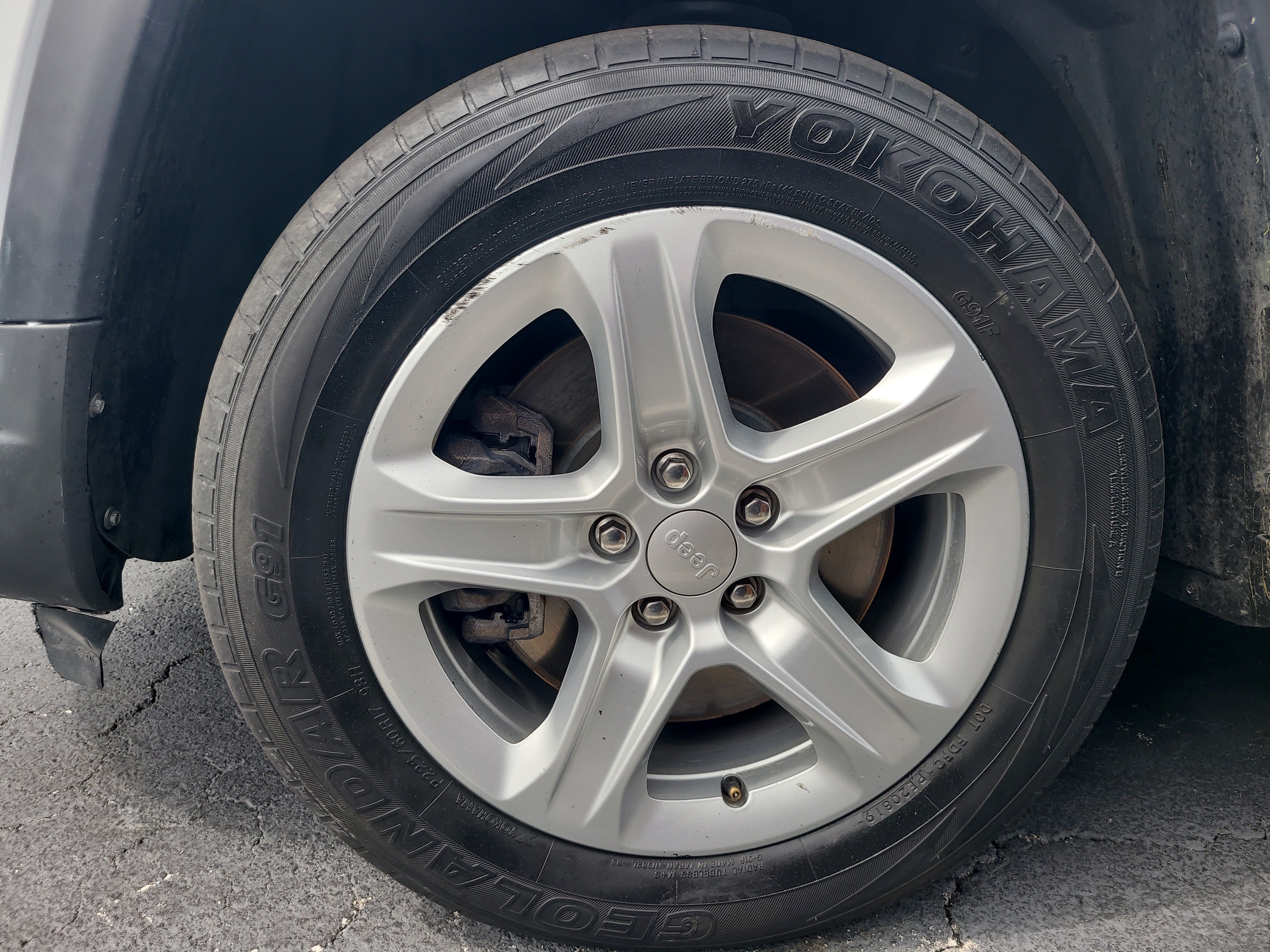 Used 2023 Jeep Compass Sport AWD/4WD image 8