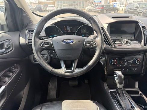 Used 2018 Ford Escape Titanium w/ Ford Safe & Smart Package image 16