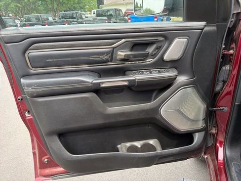 Used 2019 RAM 1500 Limited AWD/4WD image 18