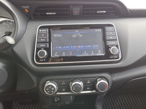 Used 2025 Nissan Kicks Play S FWD image 8